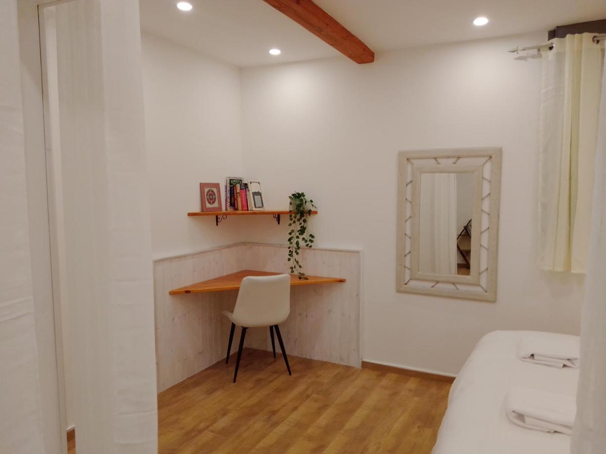Beautiful Beach Apartment Ashdod Esterno foto