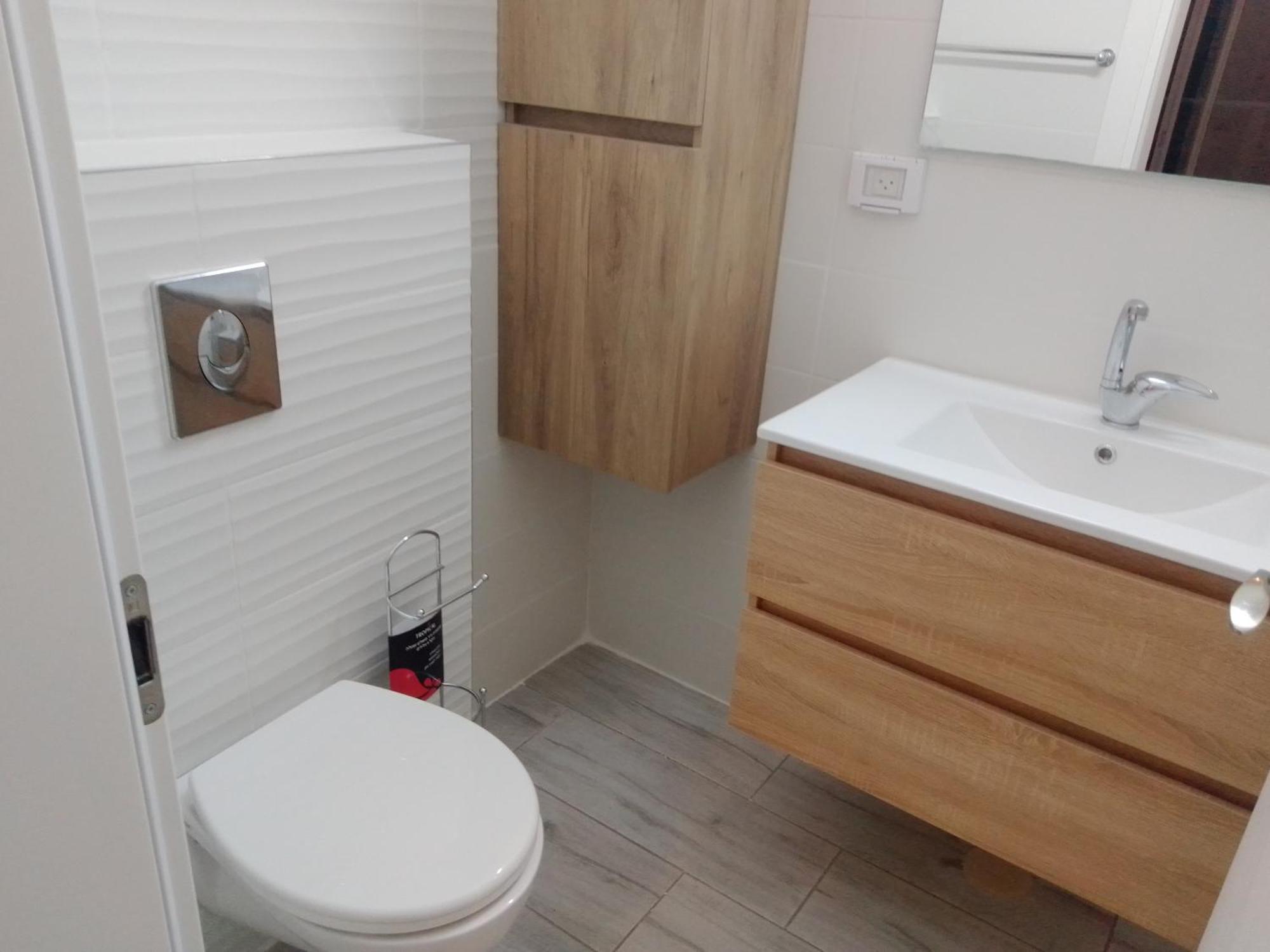 Beautiful Beach Apartment Ashdod Esterno foto